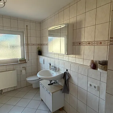 In Staufenberg- Treis * Staufenberg (Hessen)