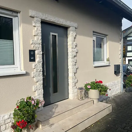 In Staufenberg- Treis Апартаменты